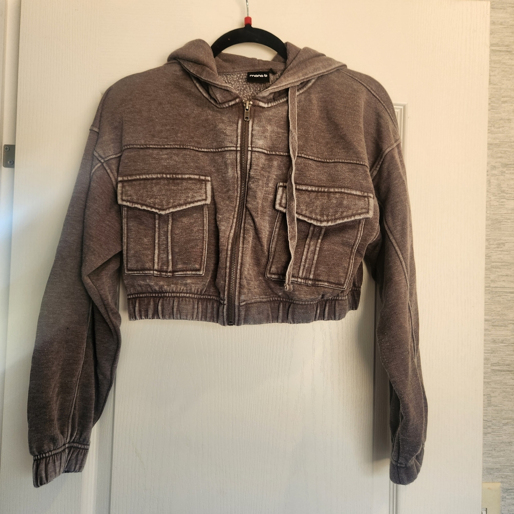 Mono B Women's Cropped Zip Up Hoodie Size S Euc